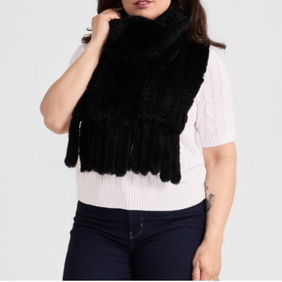 Genuine Rabbit Fur Shawl/Scarf With Tassels - Picture 2 of 7